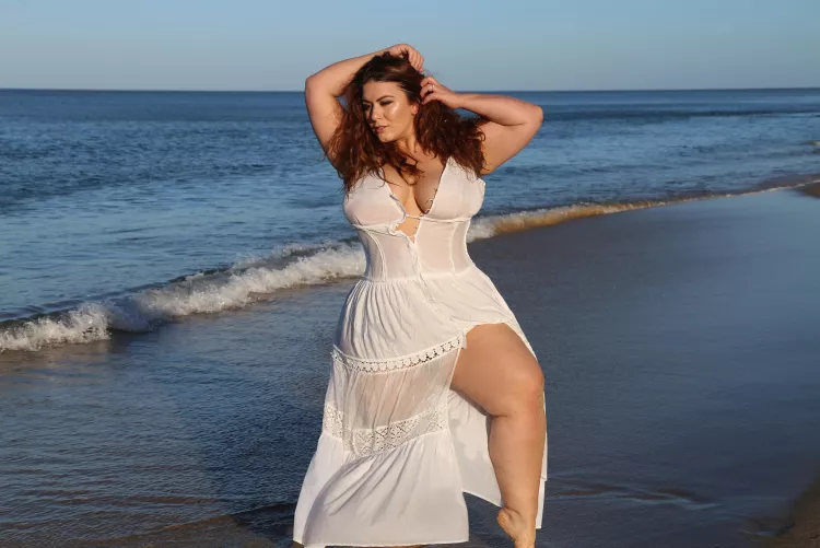 London Andrews  by evenflow_2991