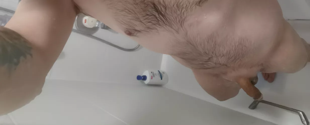 My best thinking goes on in the shower! by JerkaPhrek