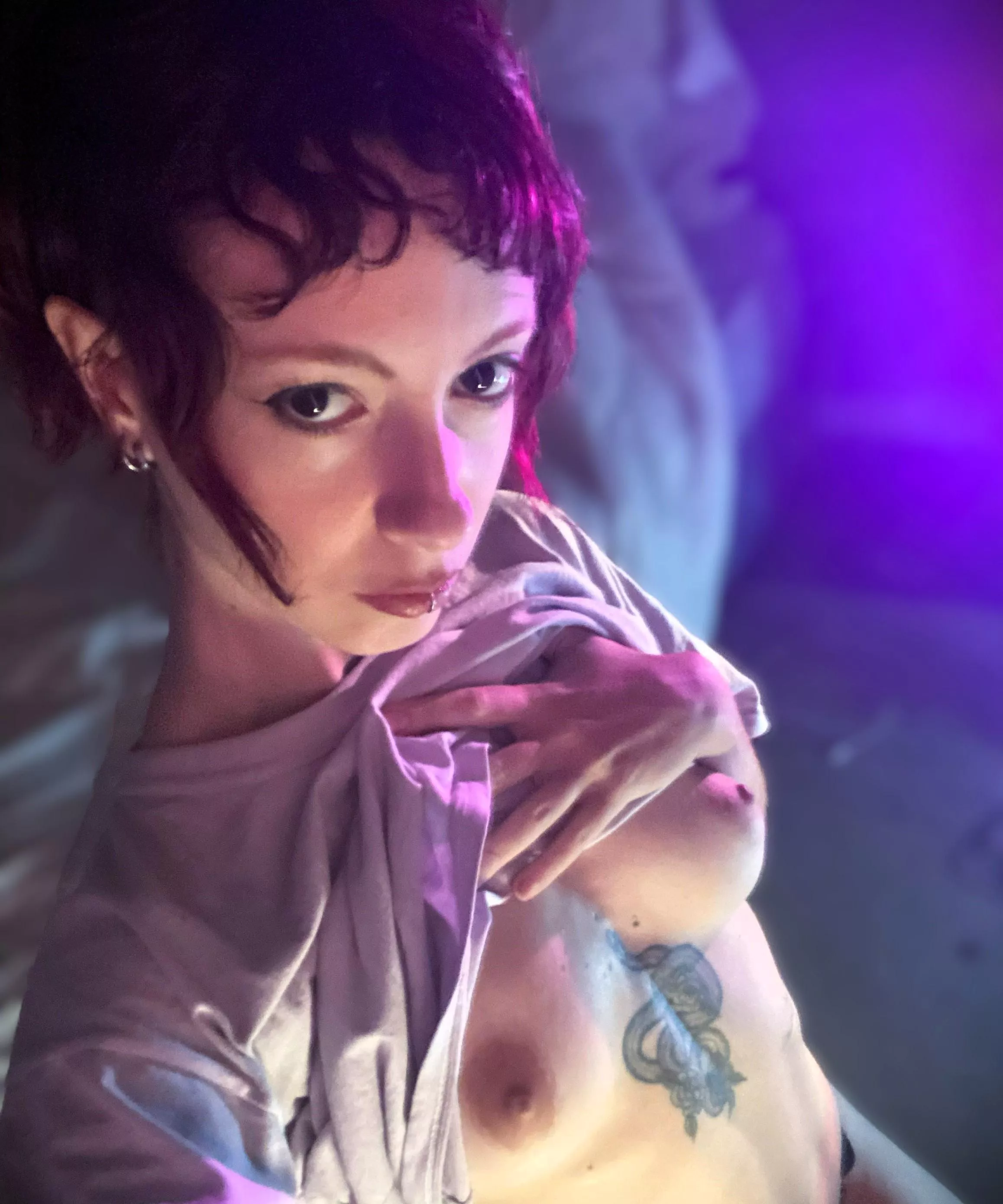 When I'm horny I like to show my tits
 posted by BellLucillee