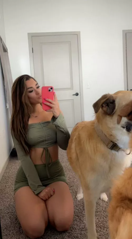 Would you take me on a date? by bustylolabella