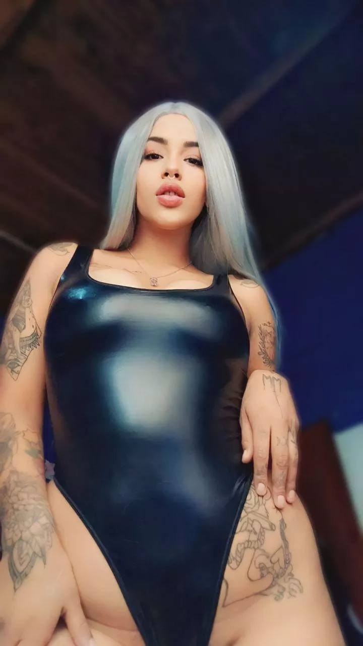 Are you ready to leave all your cum on my face? posted by Missraveen