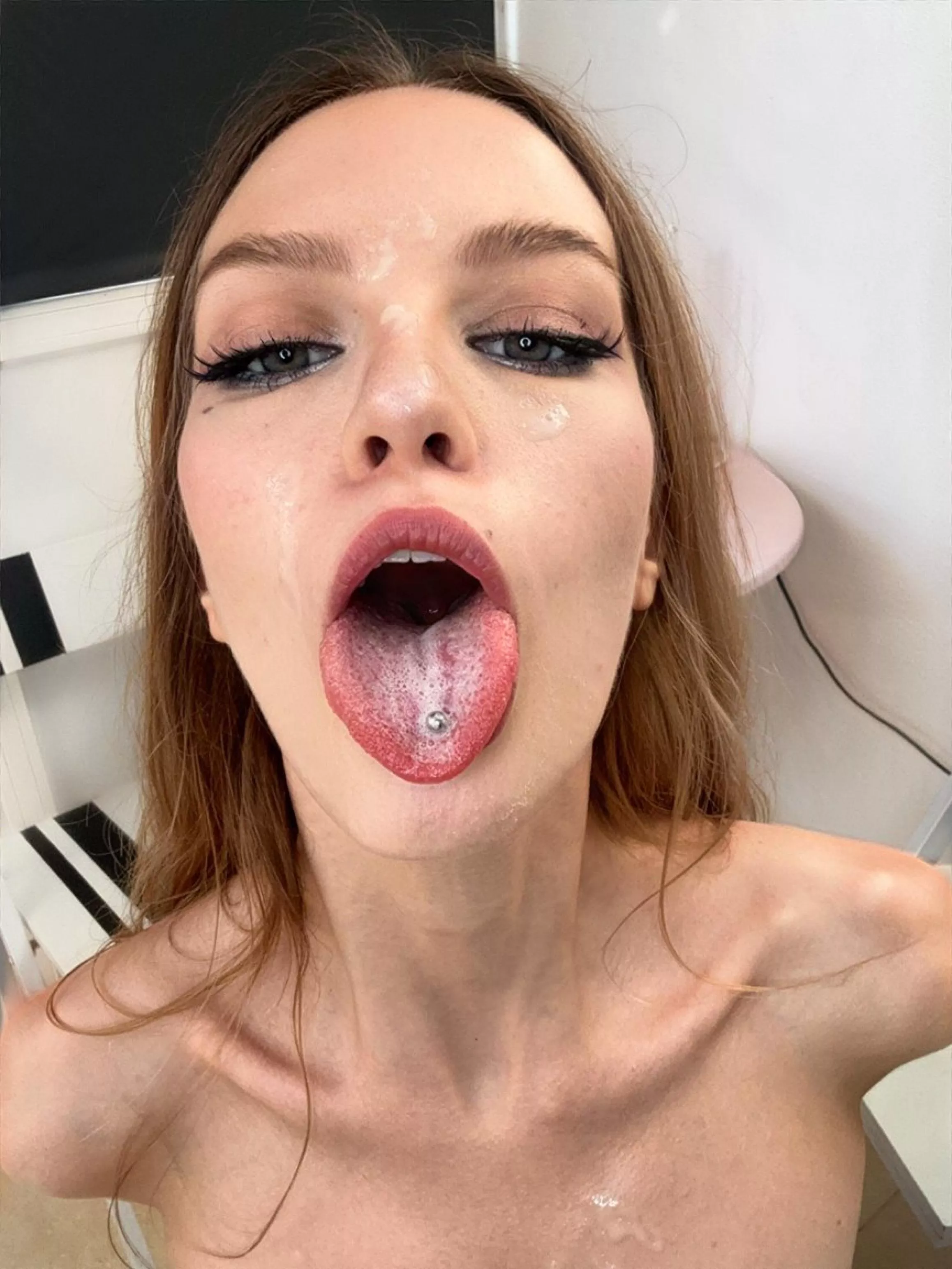 Can drop all your cum on my soft tongue posted by AgathaMiss
