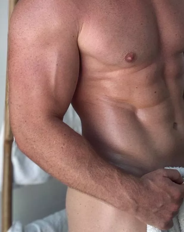 Describe my arms and how they make you feel? posted by Ok-Philosopher-9562