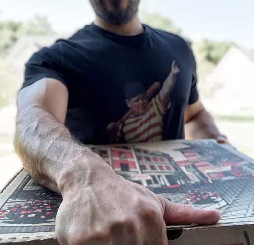 Heads up. Something hot and yummy on your door step 🍕 by MrSalacious_