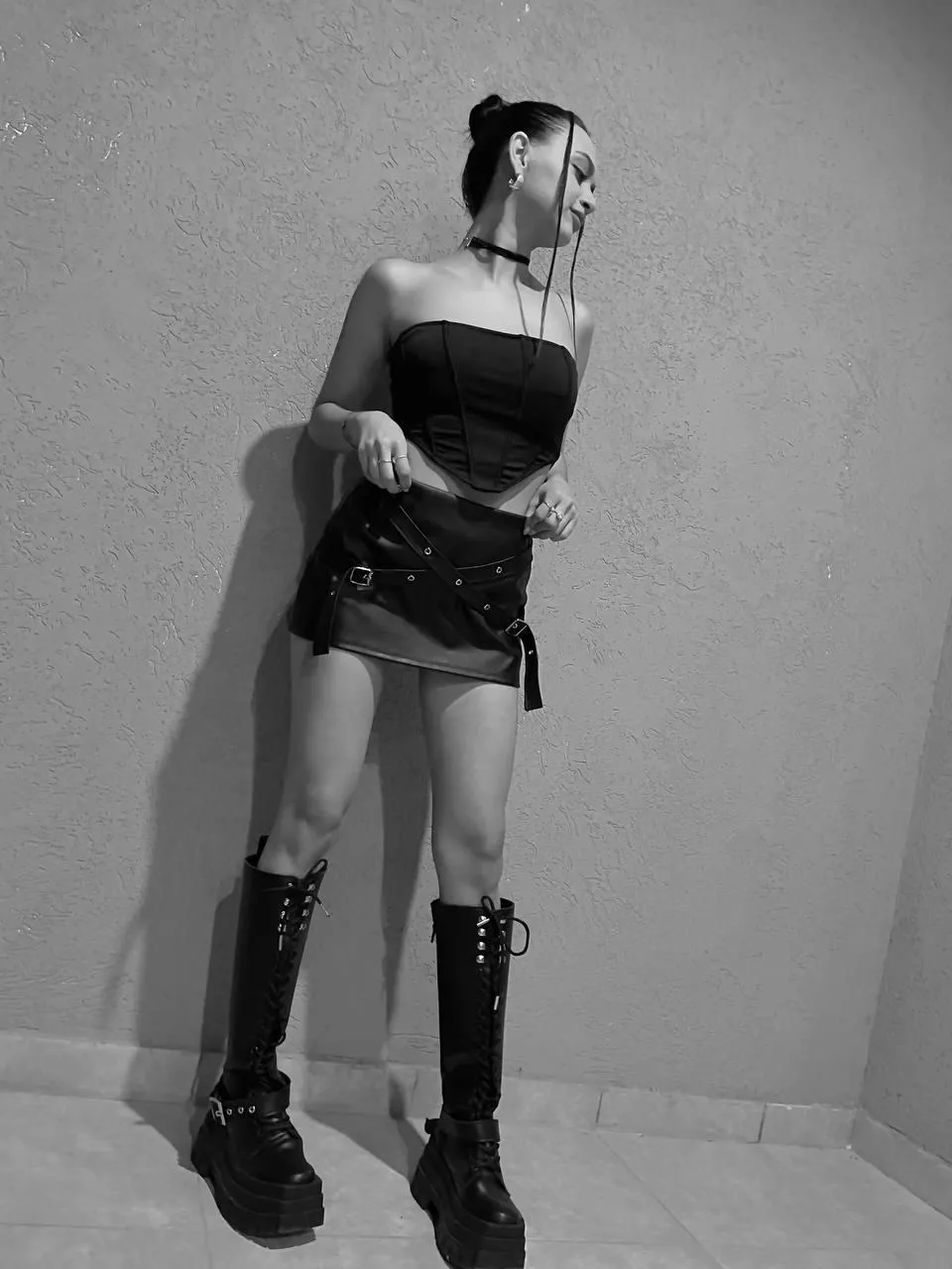 How do you like it posted by lucygreyonly