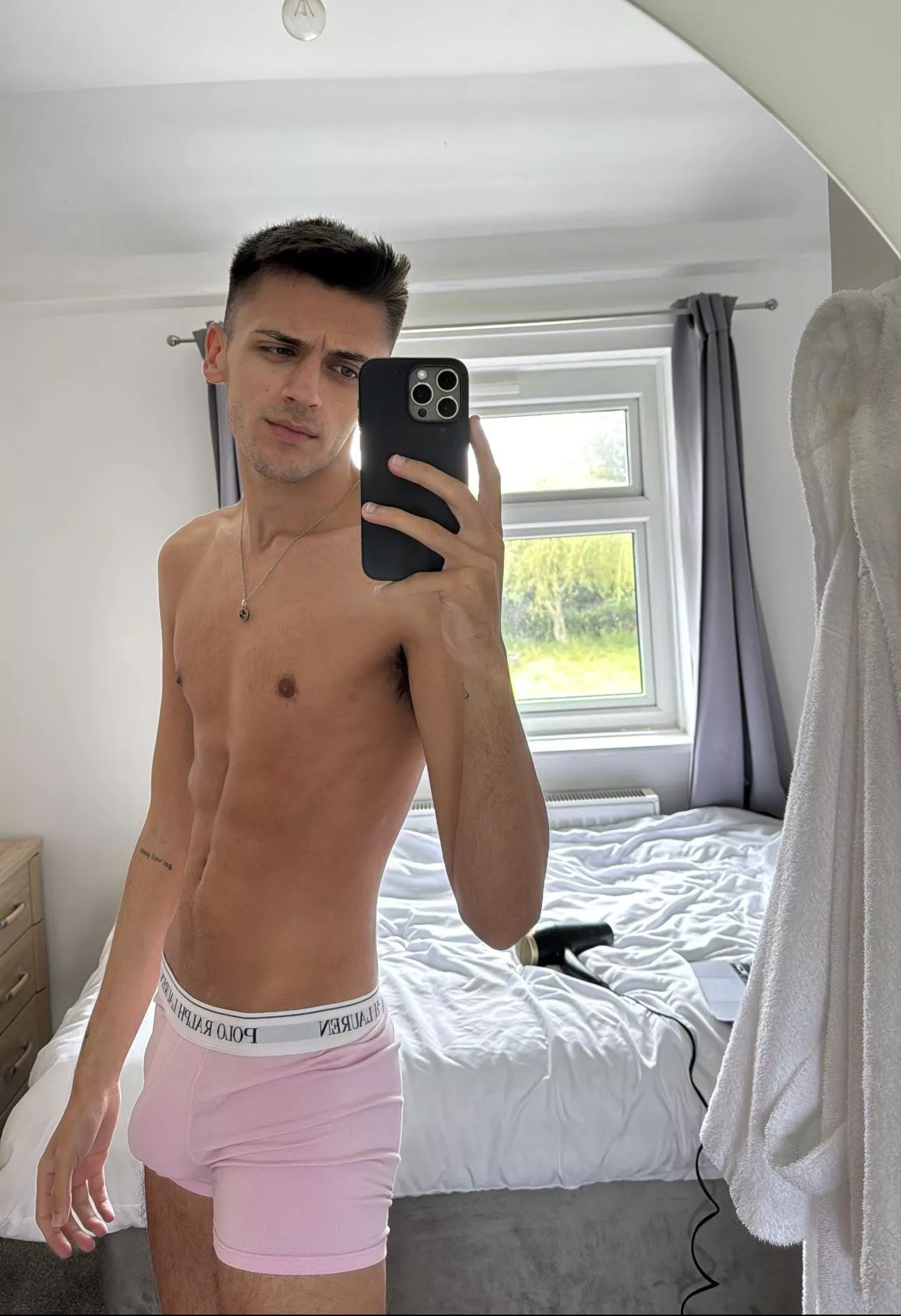 is pink my colour  posted by josh07103