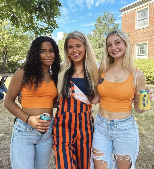 Pregame girls  by scoopthepoop182