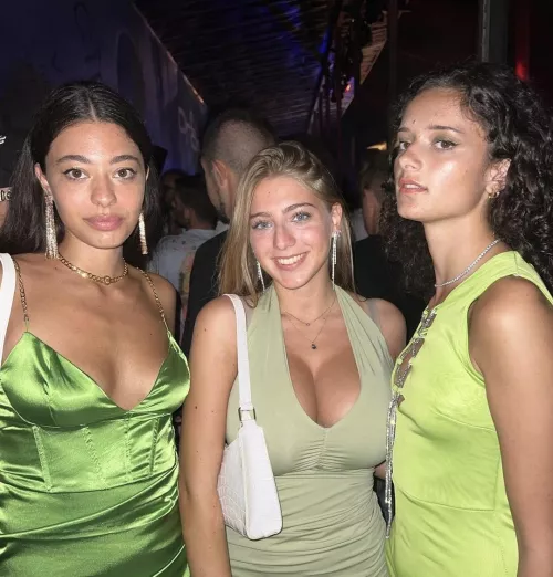 Thats envious by stonkymoonbruh