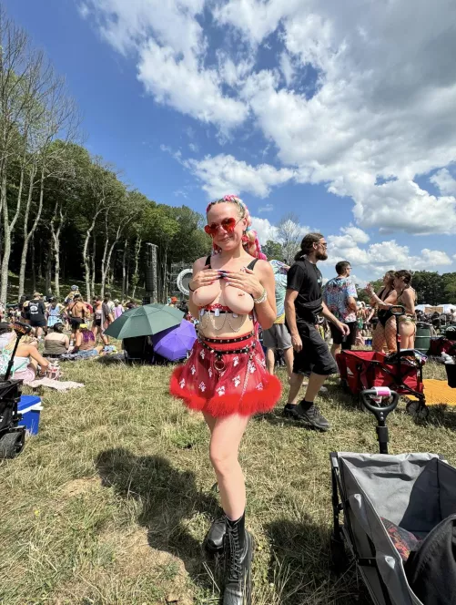 when the bass drops so do my titties  by megs__dead