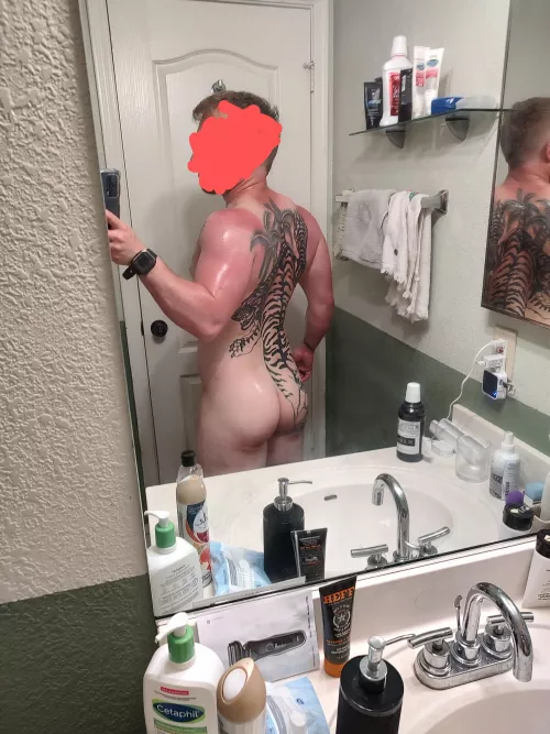 Bouncy bubble butt 😜😜😜 by MysteryFirefighter