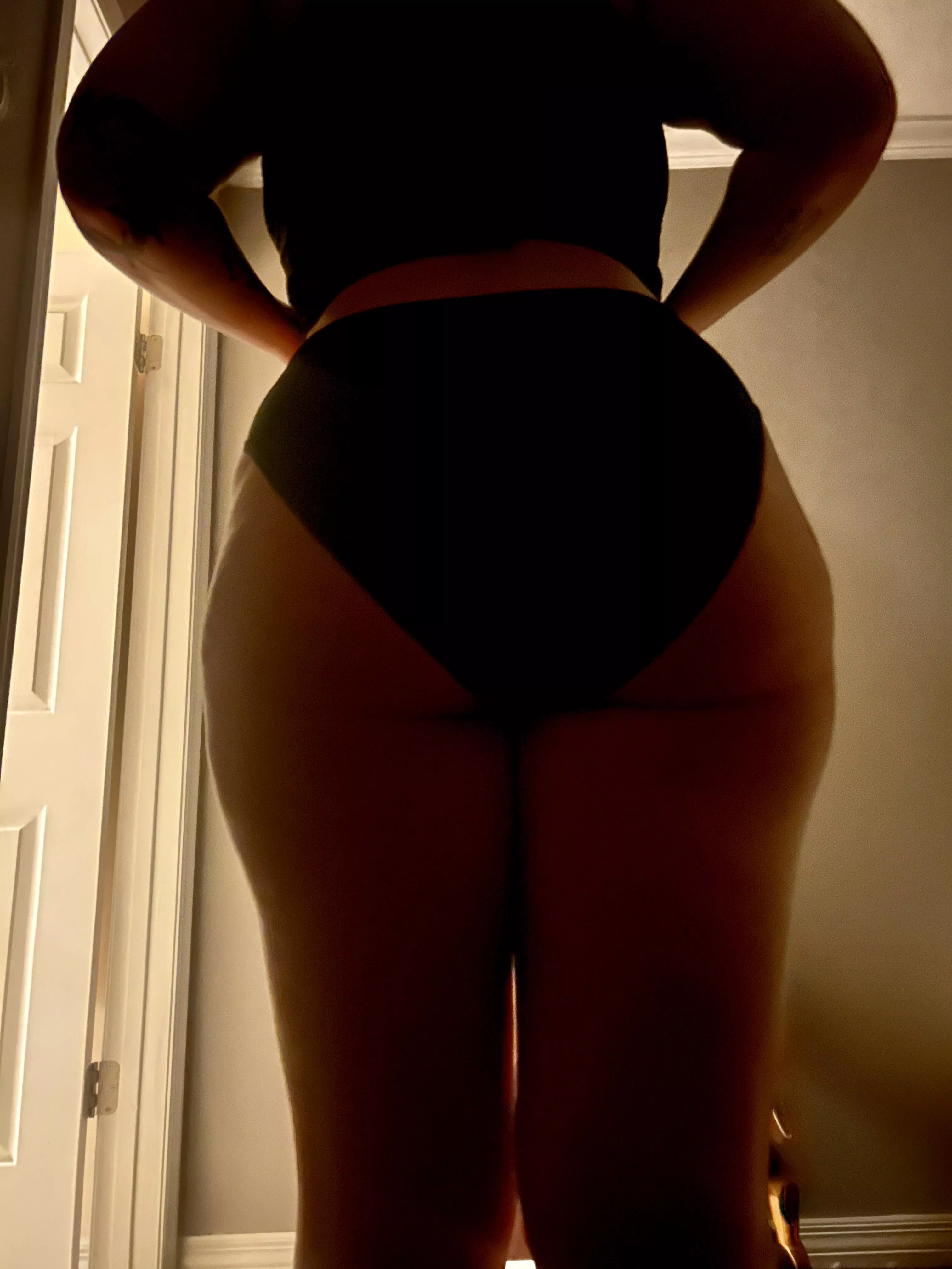 Come to bed bby🥰🥰 posted by Big_texas88