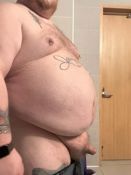 Feelin huge today. Would you rub my belly and fuck my holes? by tubberz22