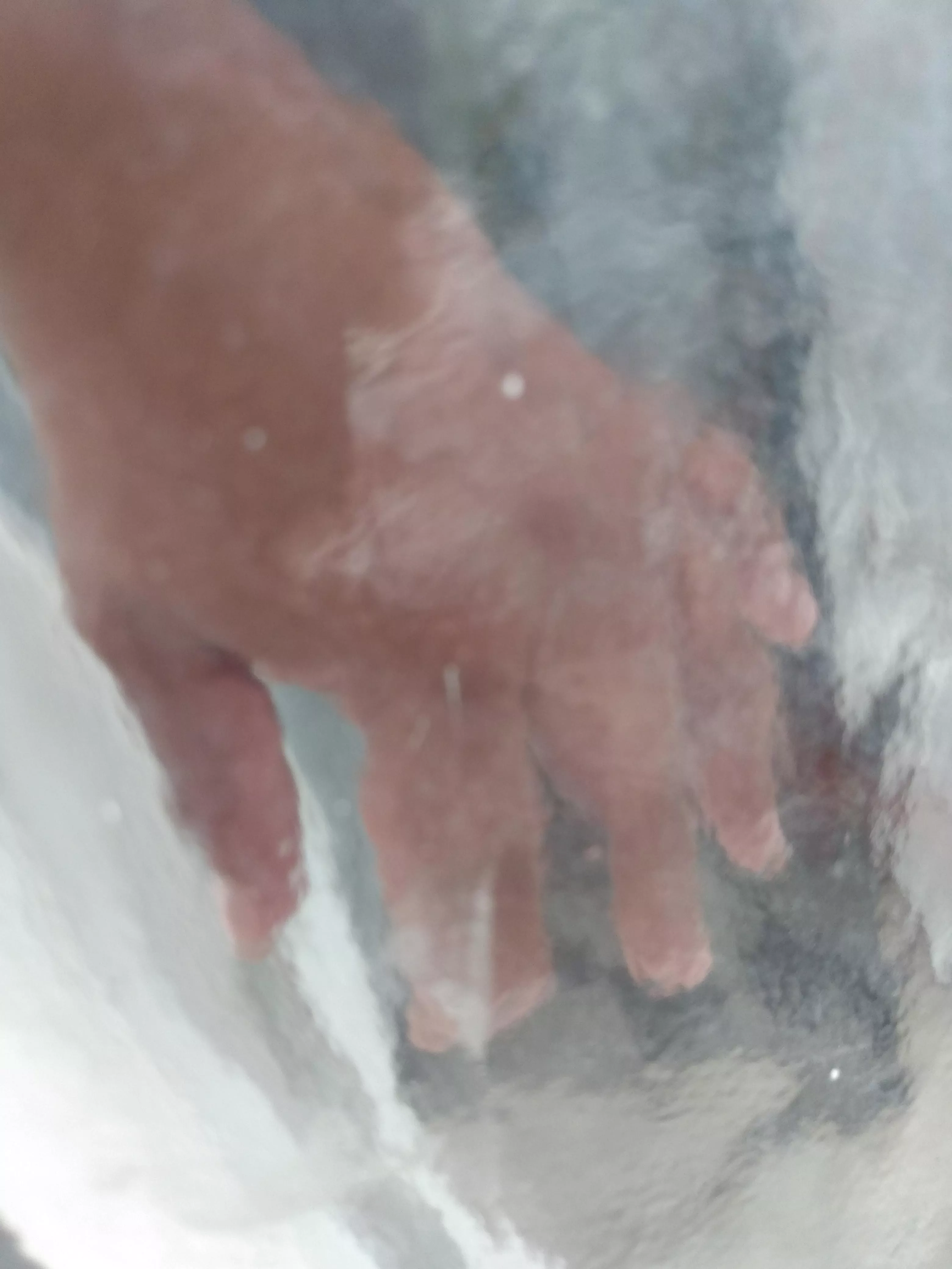 Showers at a different gym location  posted by hard2hangwith