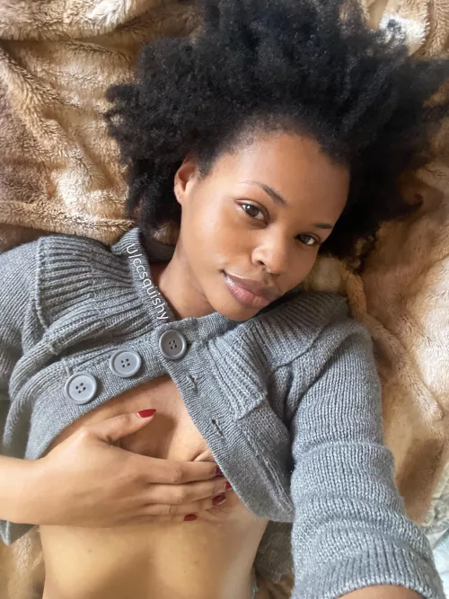 This one’s for the fro enthusiasts  by ccsquishy