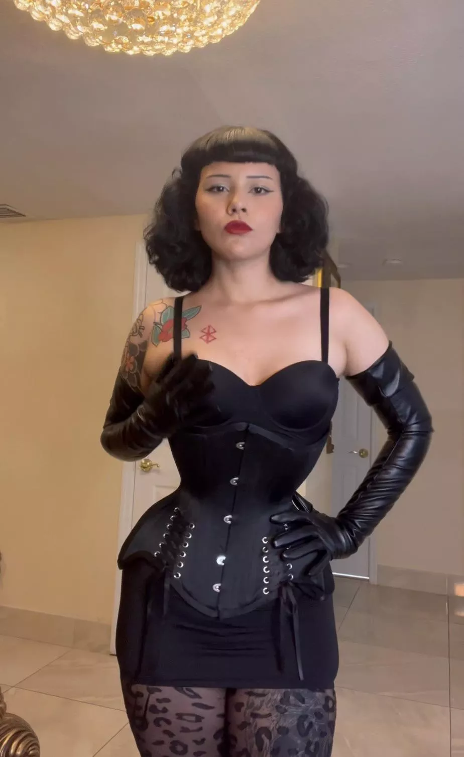 20’’ MCC not closed ;)  posted by MistressPerpetua