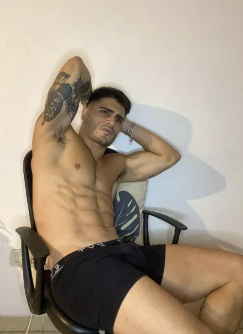 [24] flexing for you by OlieTheKing