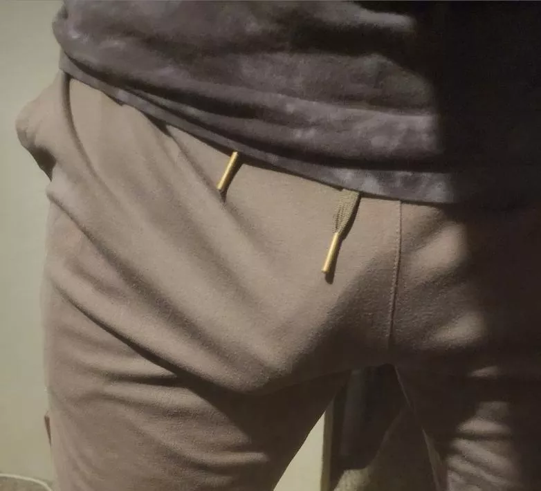 (35) I enjoy going out like this posted by AggressiveHeat3255