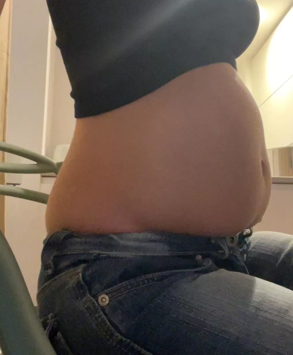 Big all day stuffing, not done yet😋 posted by smoodle_schlong