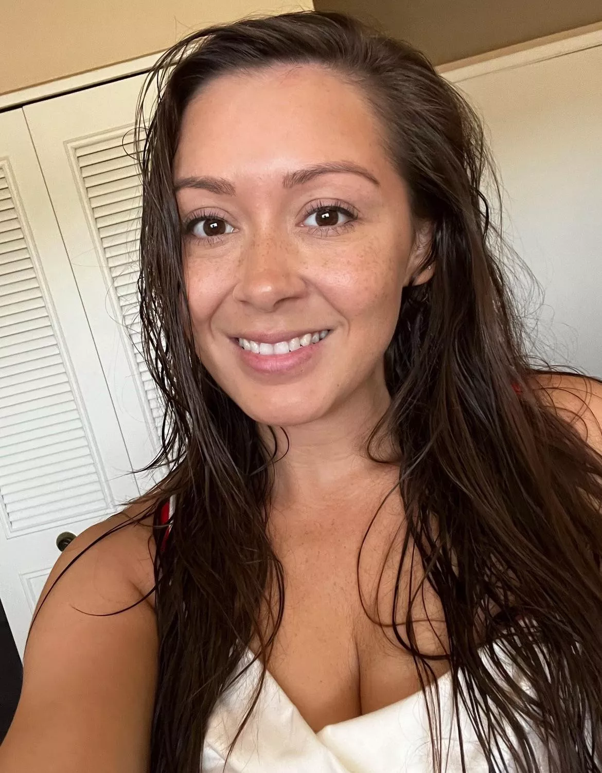 Brazilian x Czech posted by Persuasive_Pussy