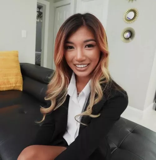 Clara Trinity  by xxxJL69