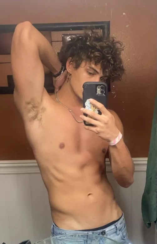 forming V by Fabulous_Ad_8803