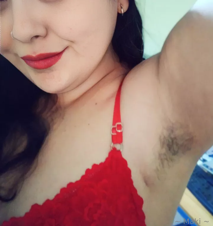 Hairy and sweaty posted by yourfavgirl00