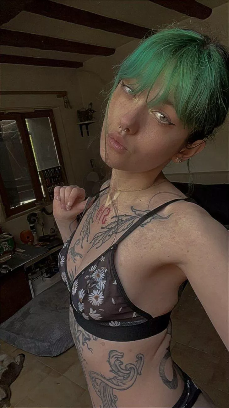 I got banged
 posted by babyypotxx