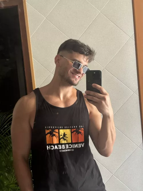 It's a good day for my forearm by realisiwak