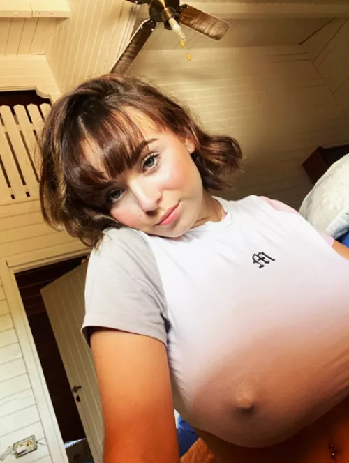 My boobs can make your cock disappear by Sarah_WW