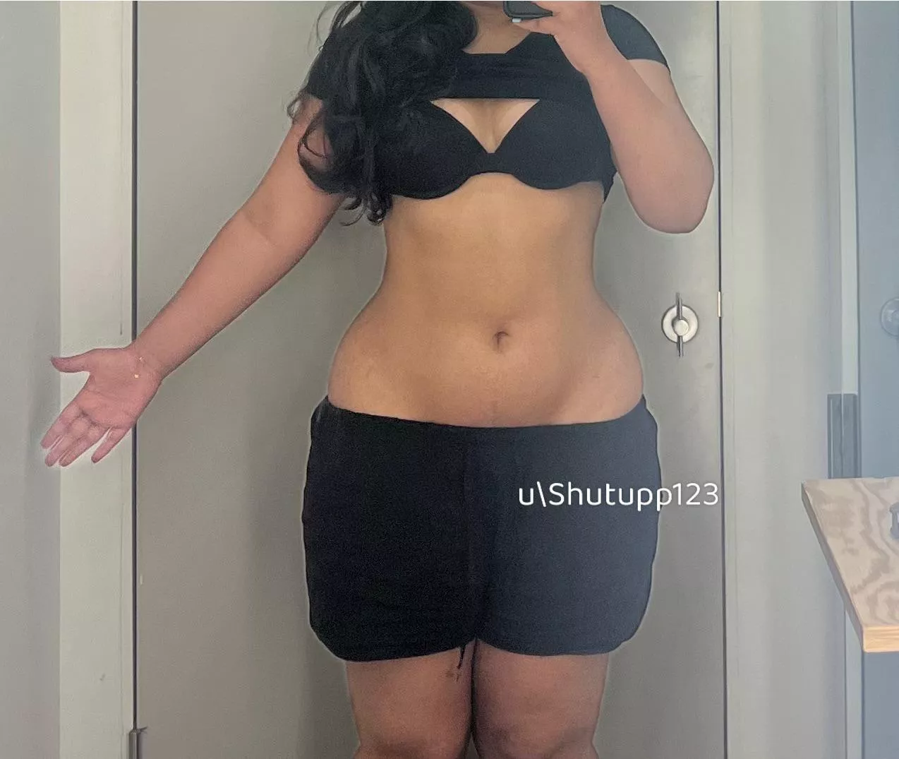 Perfect waist to hold onto! (F) posted by Shutupp123