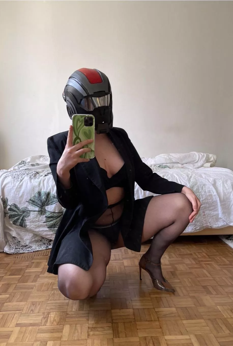 Ready to go meet Udina [Fem Shepard] posted by SweetMayMorning