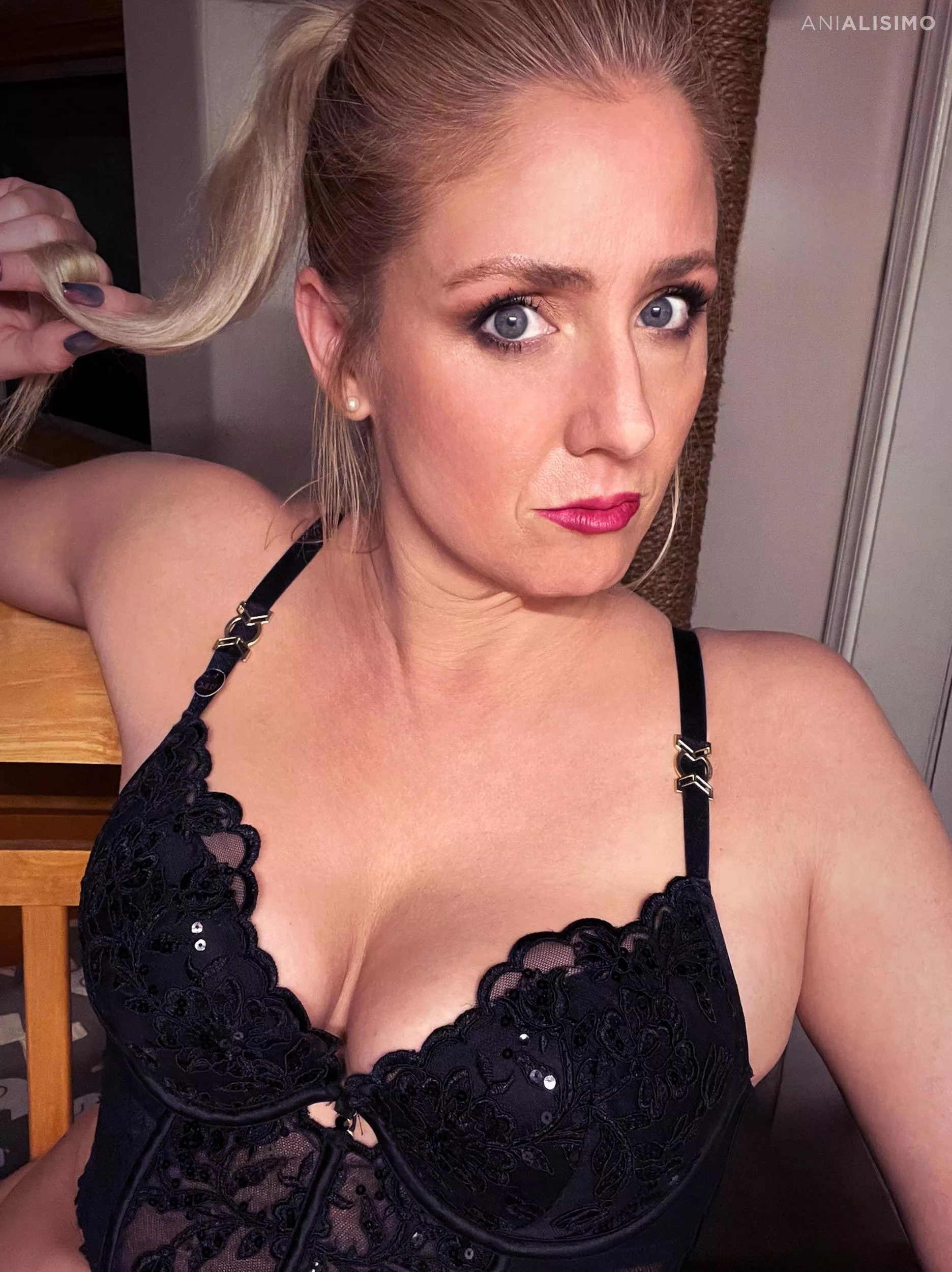 Do I look like 40? posted by AniAlisimo