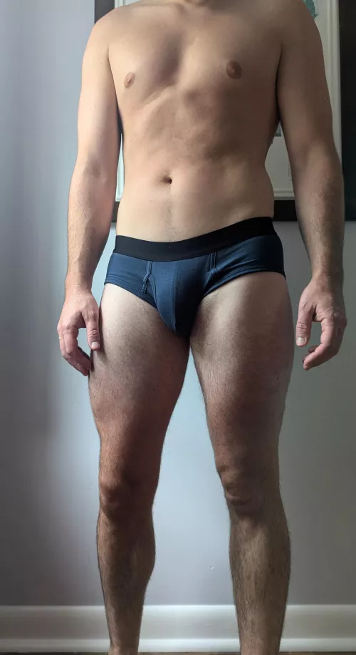 Do you like the way my bulge looks? by Thr0w4w4yW4yB4ck