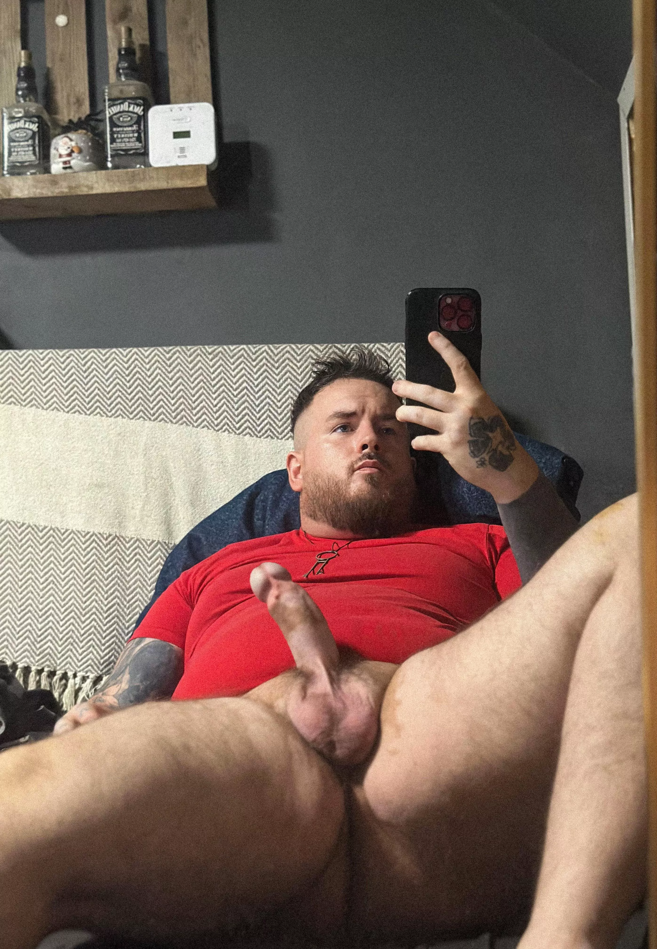 Do you think i should paint the wall white? :P  posted by VKchris