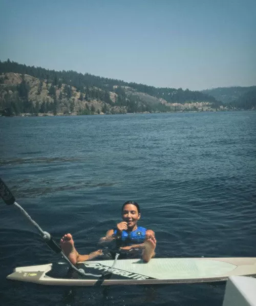 Feet queen by Kandayl