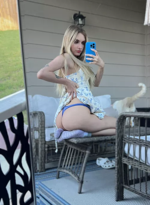 how long are you letting me keep this on? by novaruu_