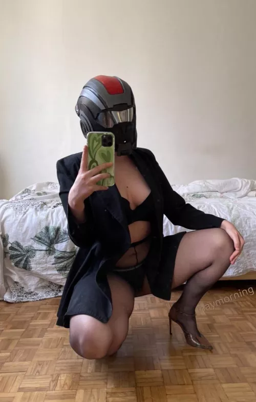 Im commander Shepard and this is my favorite subreddit in the galaxy by SweetMayMorning