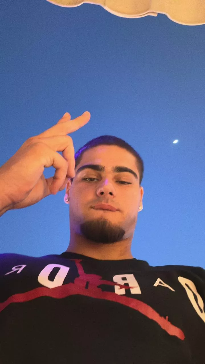 Just wanna say Hi to all ;)  posted by foxx_snowy