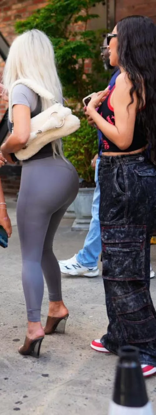 Nice body by viorelgrecu