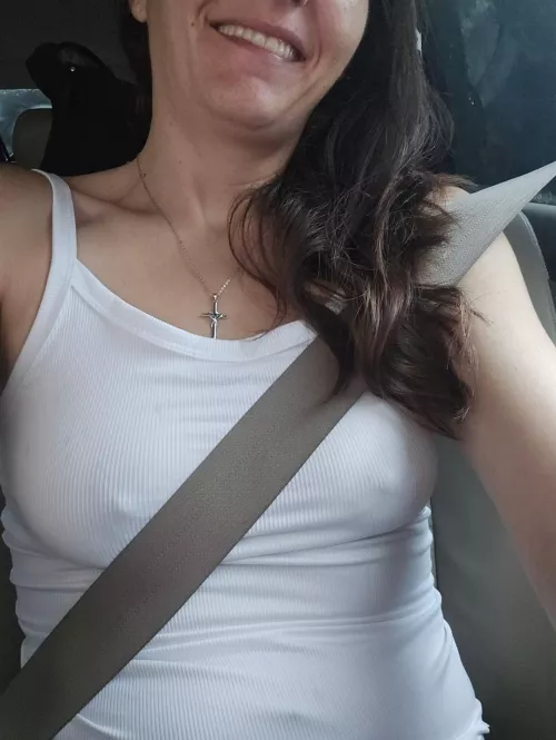 Tropical storm starting, gonna get caught in the rain.  by SquintedVision