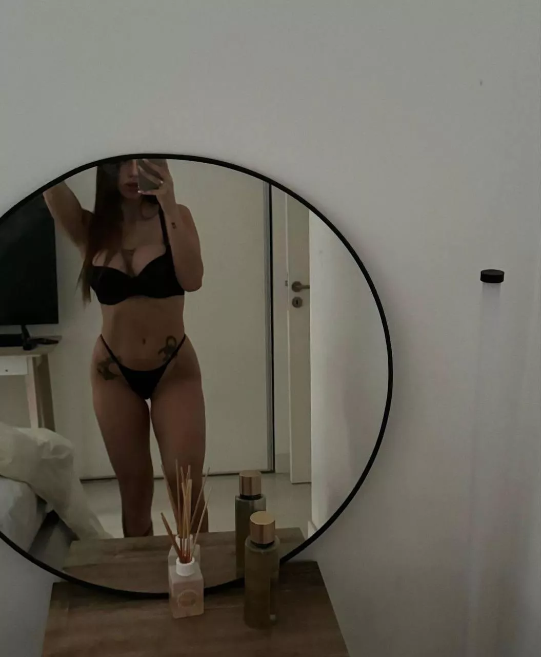 trying to figure out if what is the best color for me posted by Diligent_Novel_9407