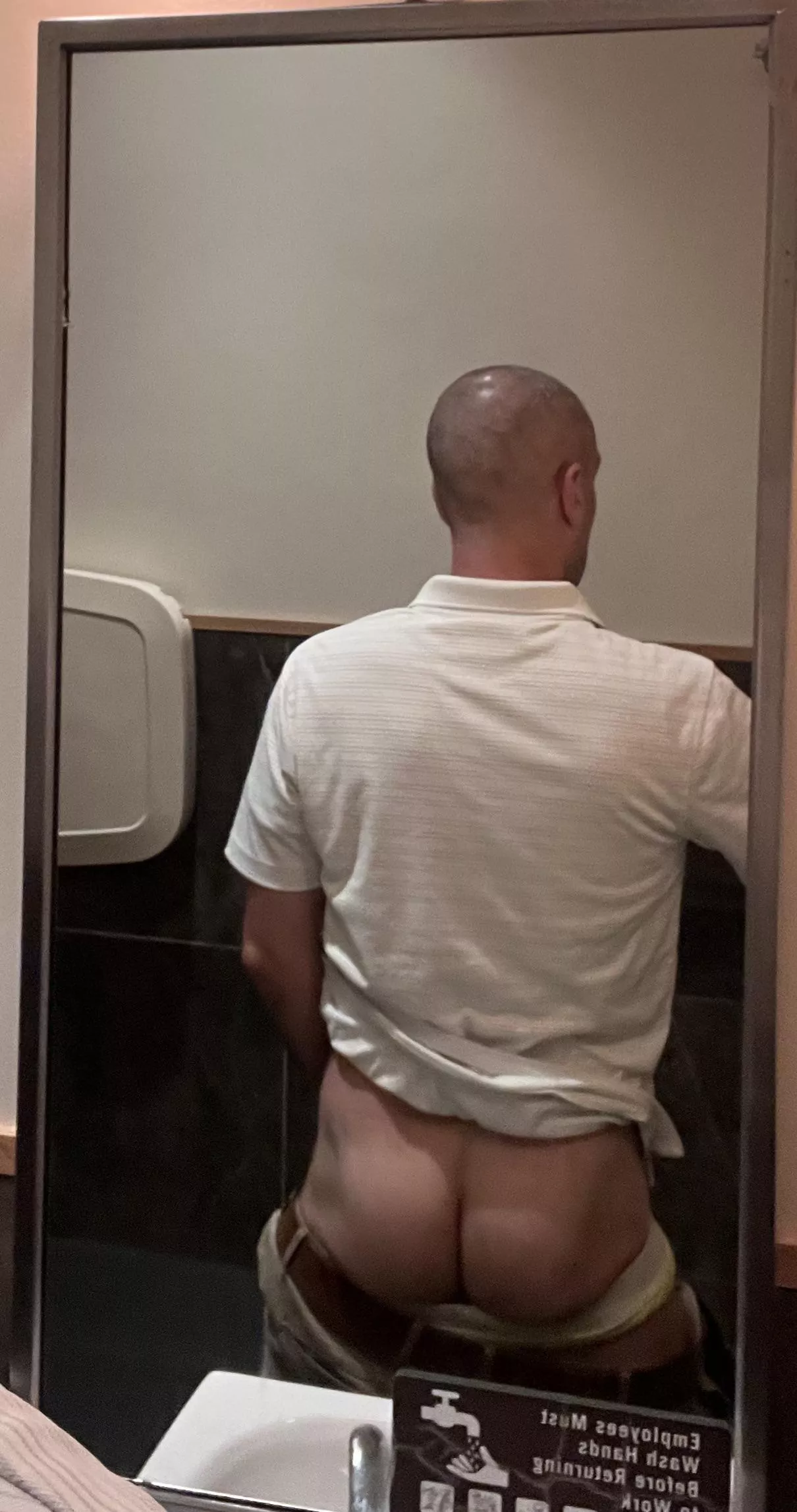 Work bathroom posted by x123456gy