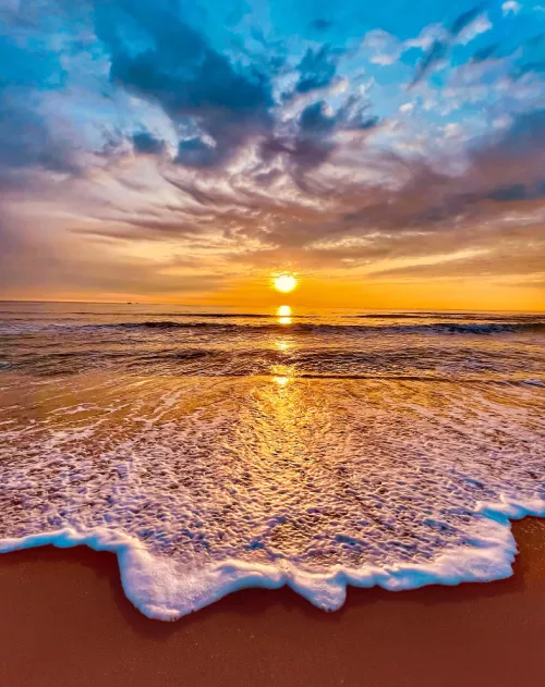 Beach life at new jersey by gunbladetherev