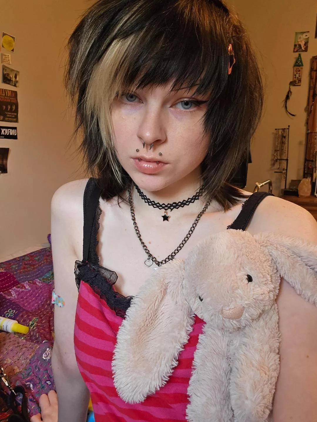 do u love amelie and i? ^w^ posted by ohmy-amybird