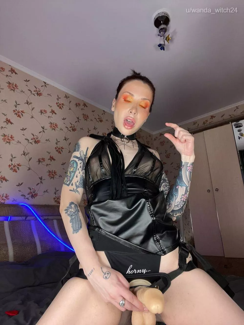 Does my strapon scare you or make you horny posted by wanda_witch24