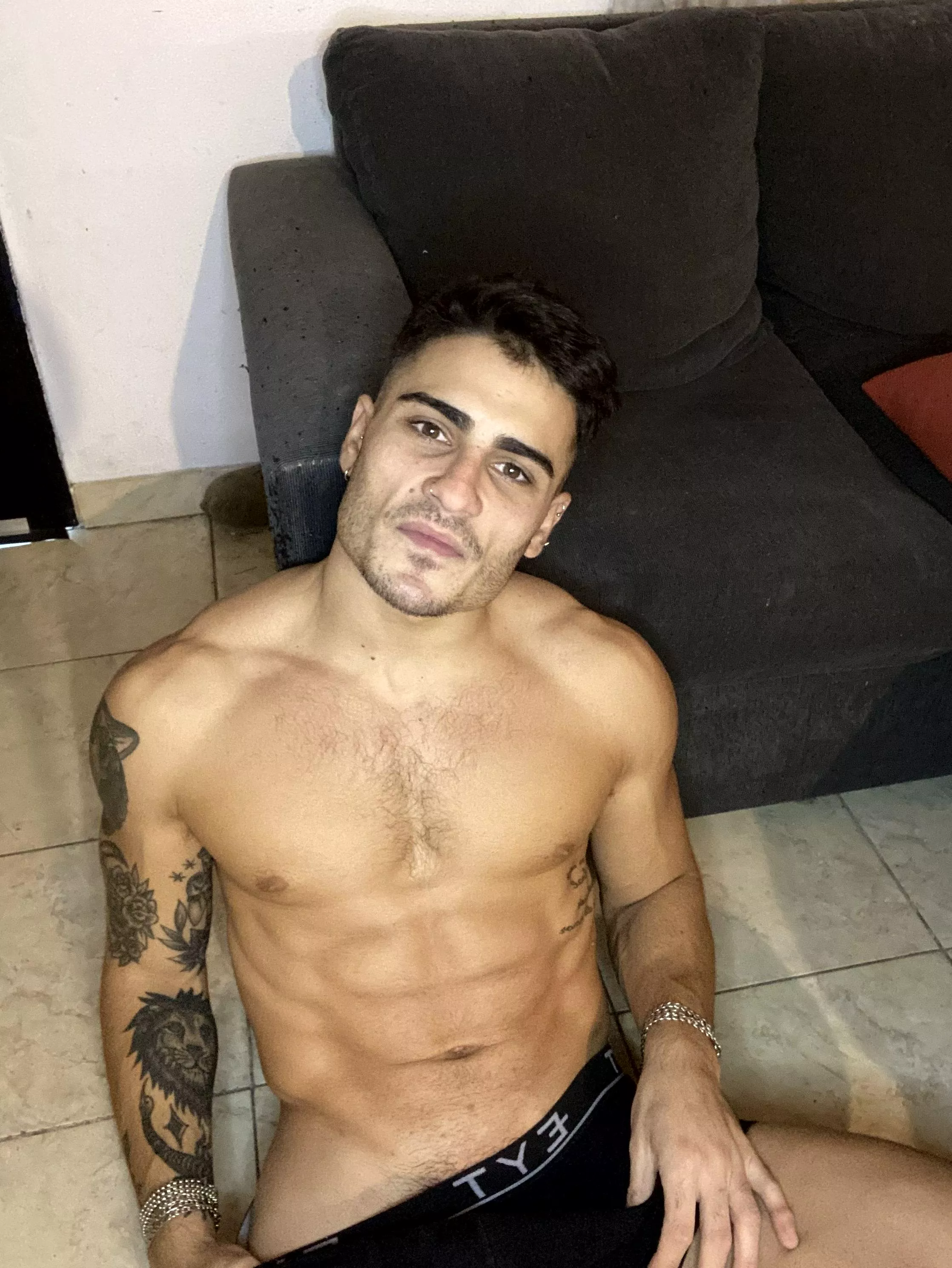 How much do you want to fuck this gaybro? posted by OlieTheKing