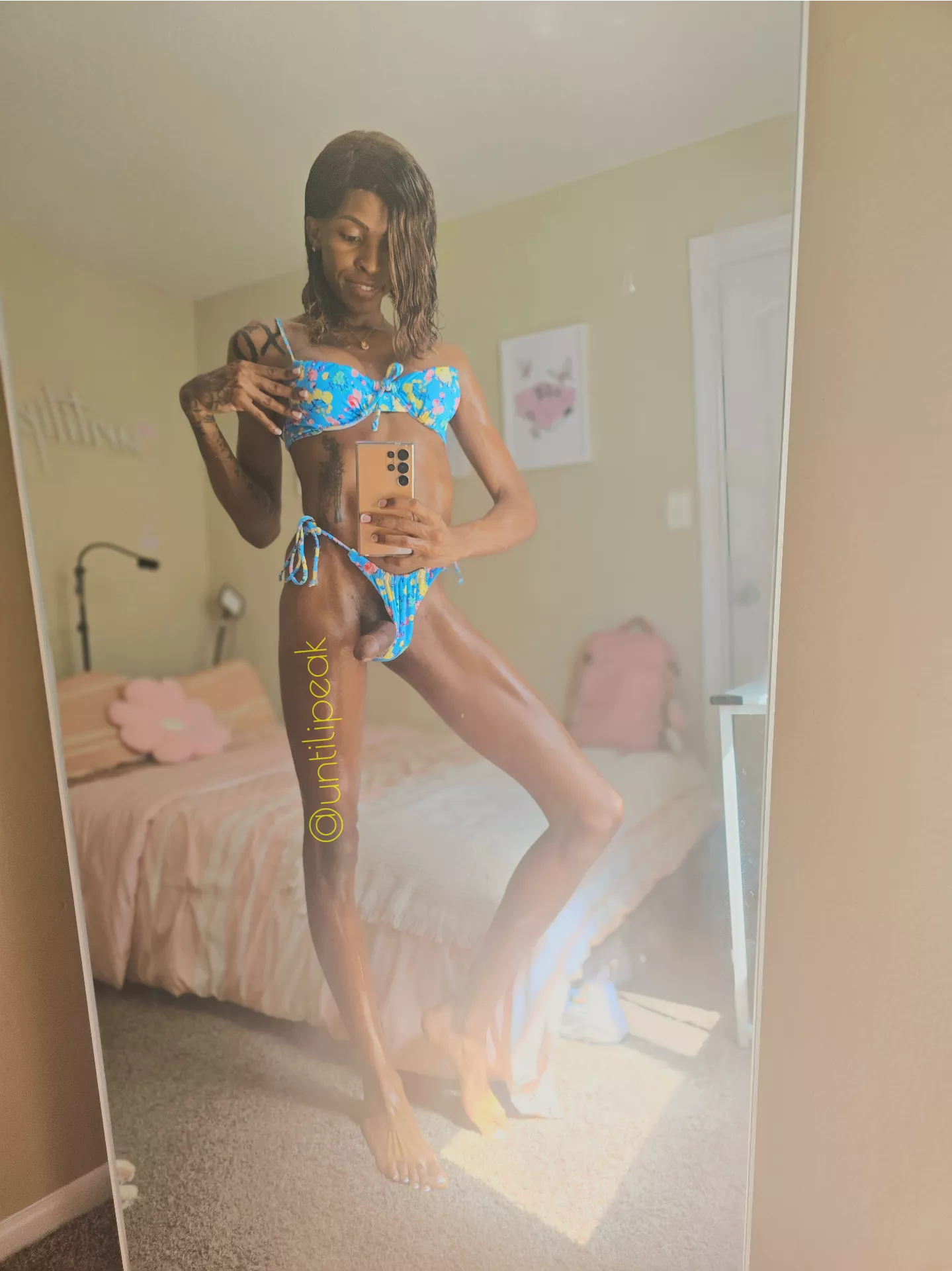 I don't have sunscreen but I could give you something else👙🤭 posted by untilipeak_