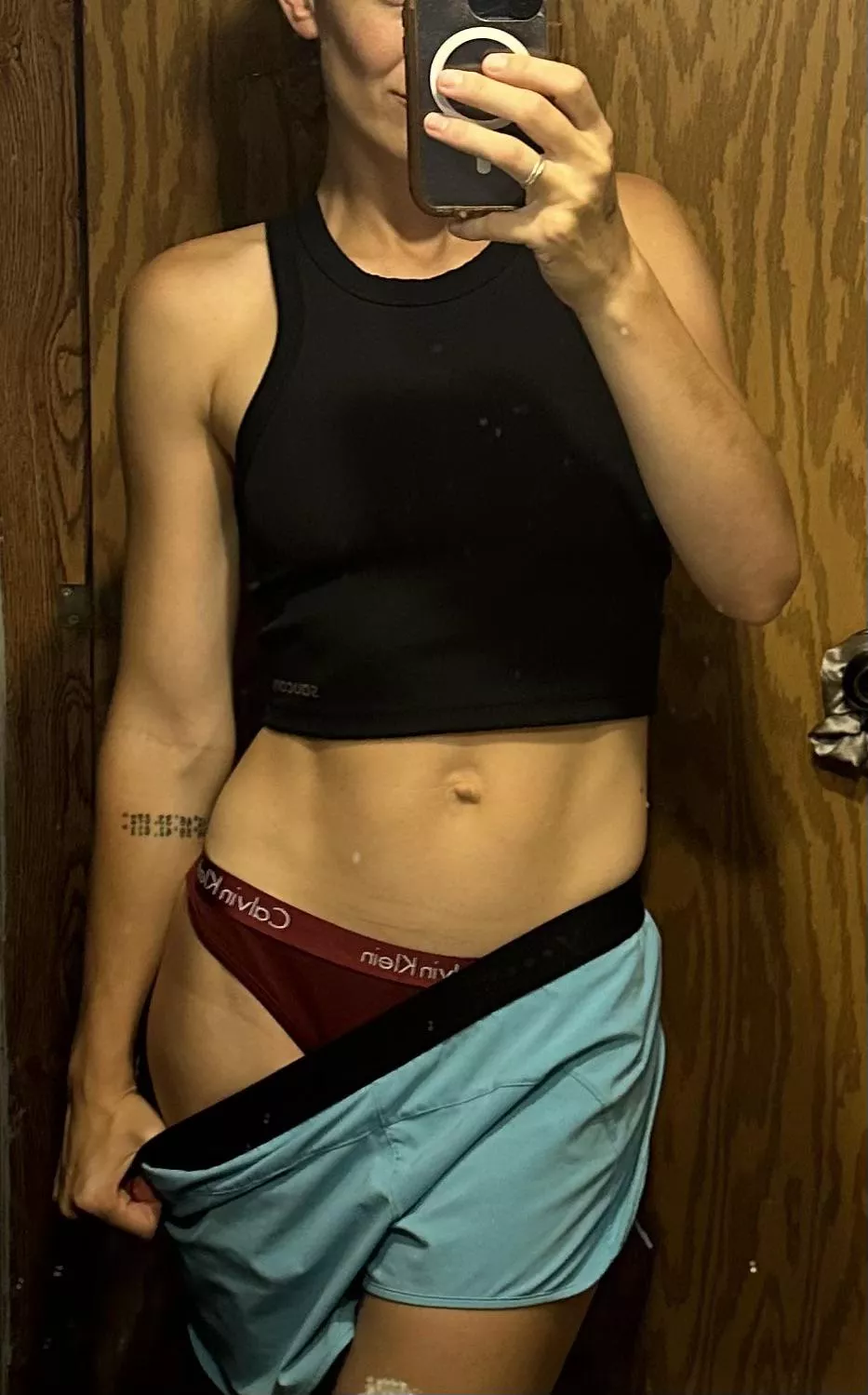 Imagine poking my outie 😜 posted by WildLexSex