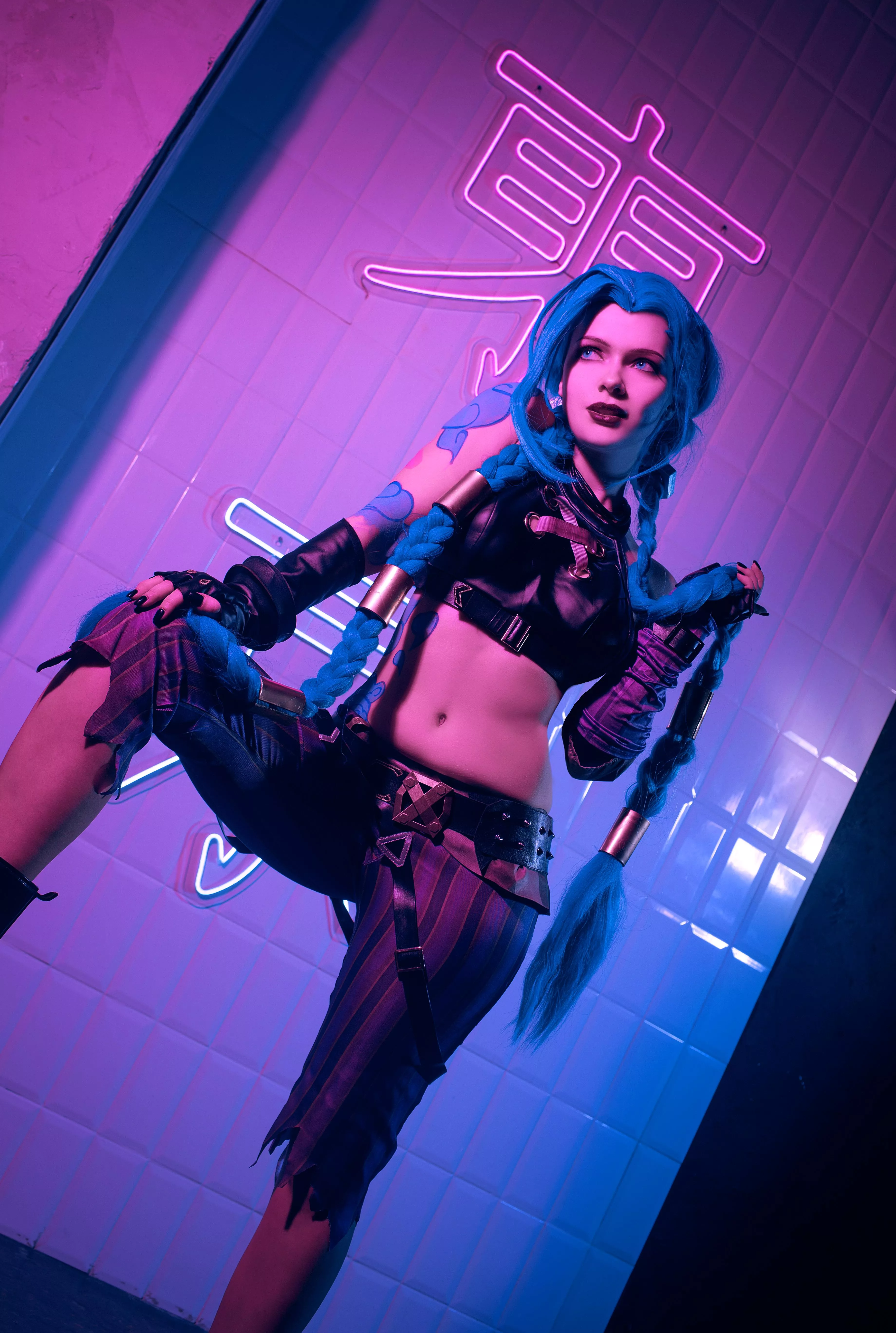 
Jinx cosplay by Evenink posted by irina_sabetskaya