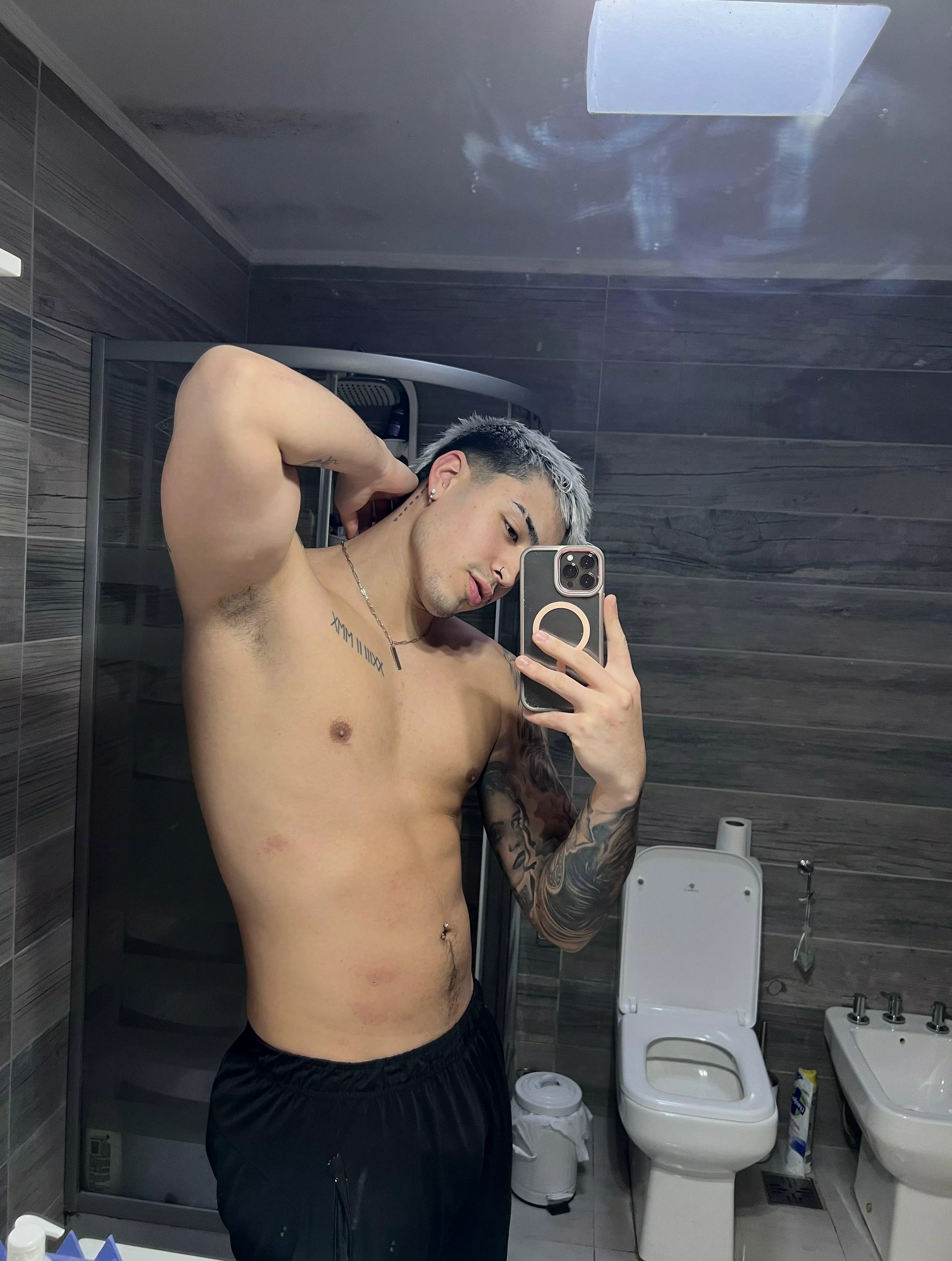 Ready to be my submissive slut? posted by ZaynReedx